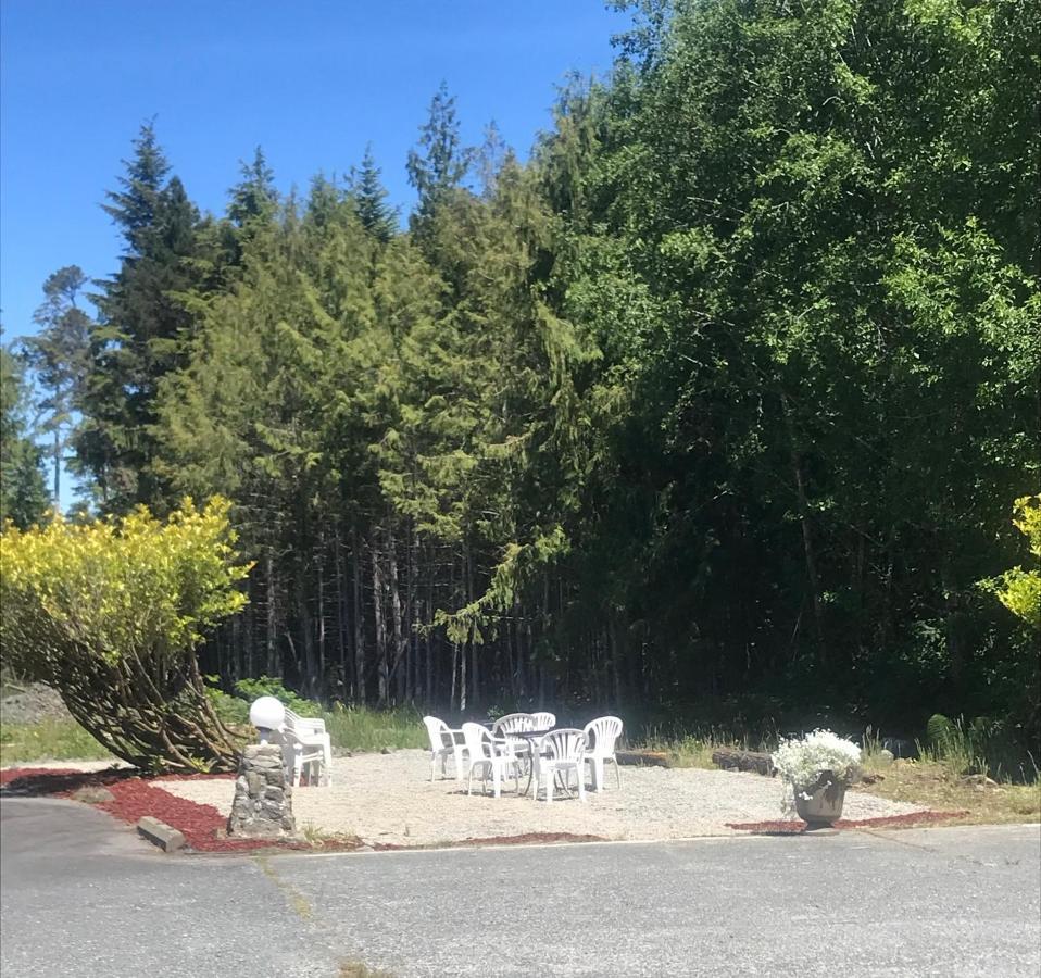 Airport Inn Port Hardy Zewnętrze zdjęcie