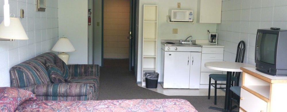 Airport Inn Port Hardy Zewnętrze zdjęcie